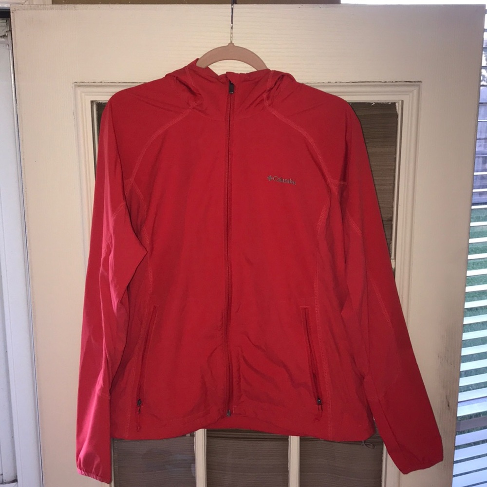 Women’s Columbia zip-up jacket